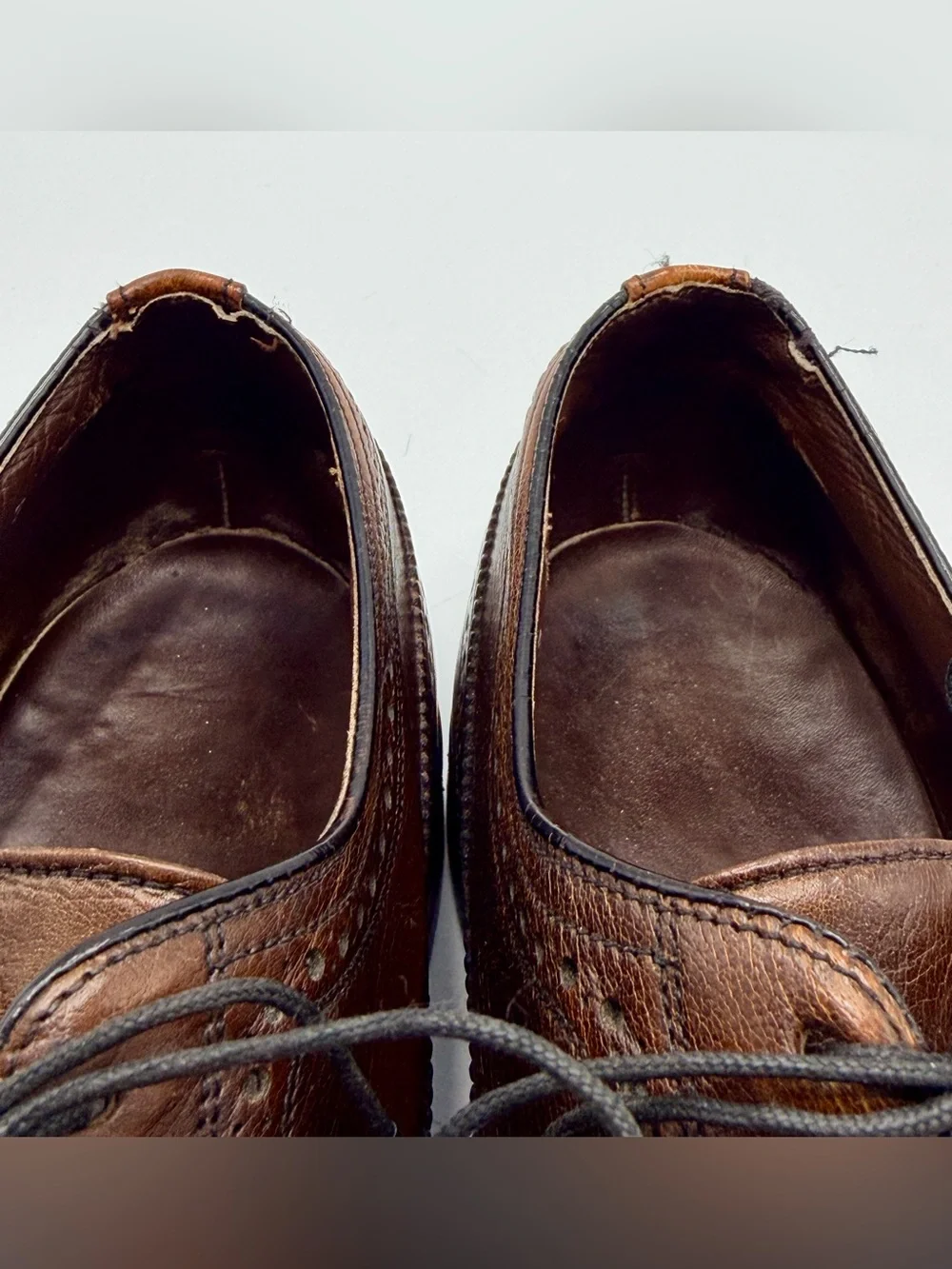 Vintage Freeman Free-Flex Wingtip Oxfords, Men’s size 12 C, Good Condition